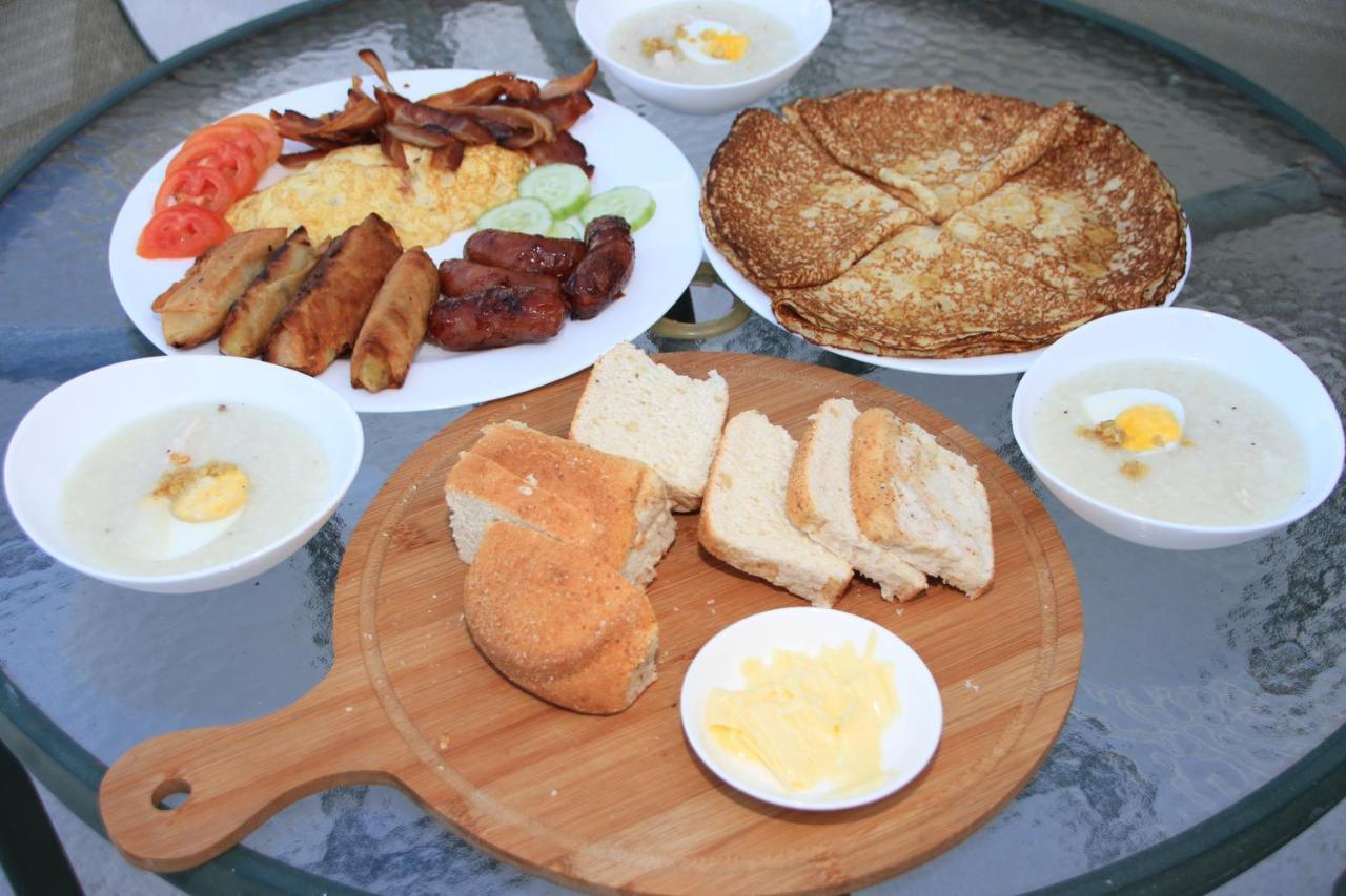 Victoria'S Bed & Breakfast Пуэрто-Галера Экстерьер фото