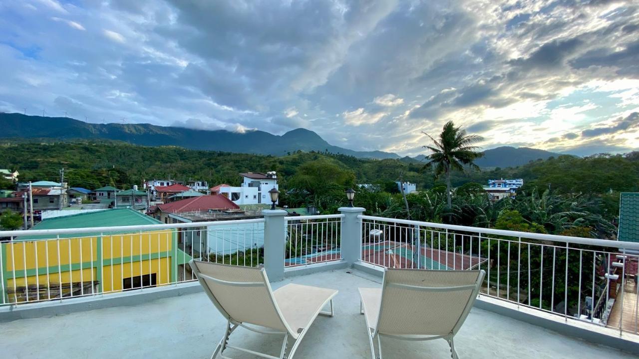 Victoria'S Bed & Breakfast Пуэрто-Галера Экстерьер фото